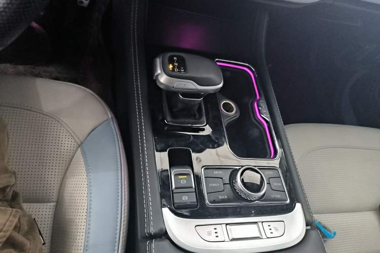 Used BAIC Off-Road BJ40 2023 2.0T Automatic Four-Wheel Drive Urban Hunter Edition Prestige Version