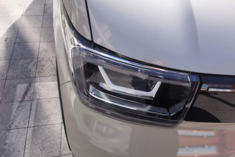 Used Wuling Hongguang MINIEV 2022 GAMEBOY 200km Gaming Edition with Lithium Iron Phosphate
