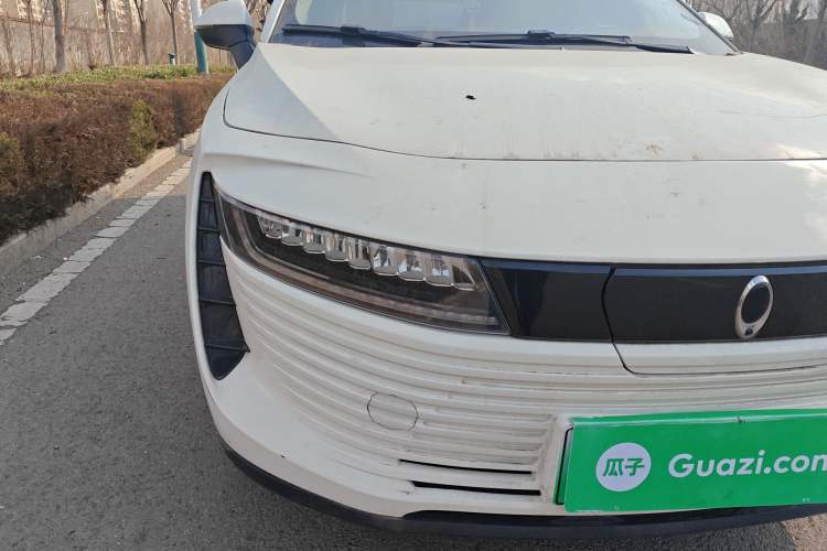 Used ORA iQ 2018 High-Range Version Smart Connectivity Model