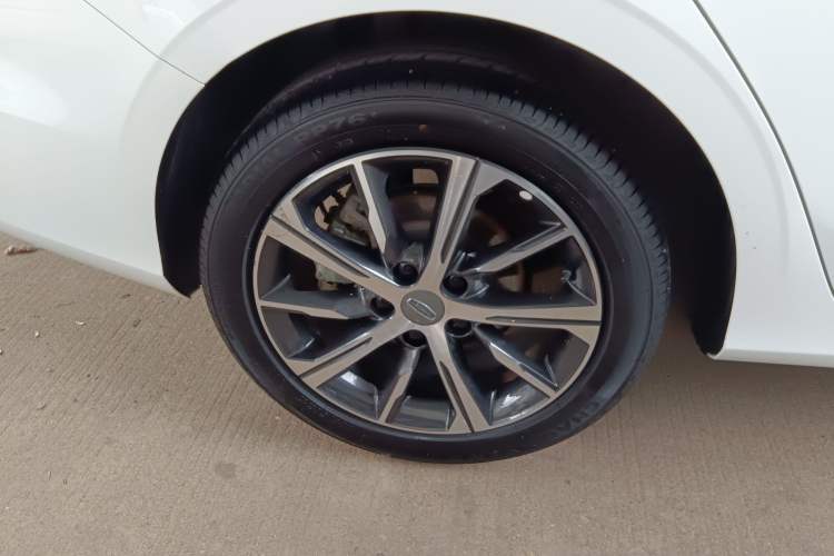 Used Geely Auto Emgrand 2022 4th Generation 1.5L CVT Luxury Model Exterior 5