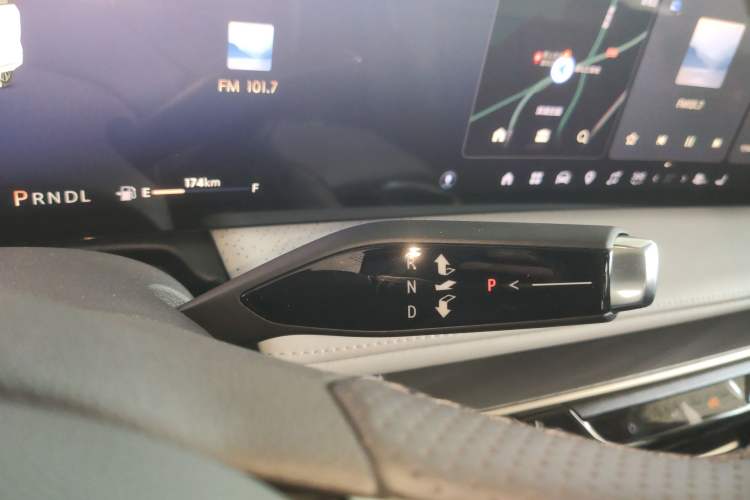 Used Buick GL8 2026 Model Lu Zun Smart Enjoyment Edition