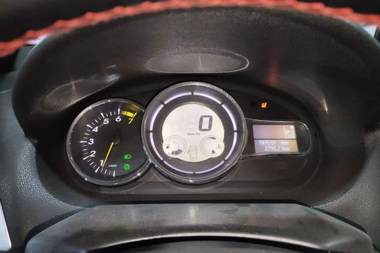 Used Renault Megane 2011 CC 2.0 Fashion Navigation Edition Instrument Cluster