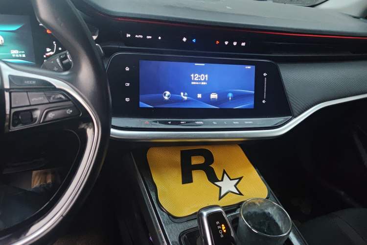 Used Dongfeng Aeolus Yixuan MAX 2021 1.5T Super-Powered Dad Edition Audio And AC Panel