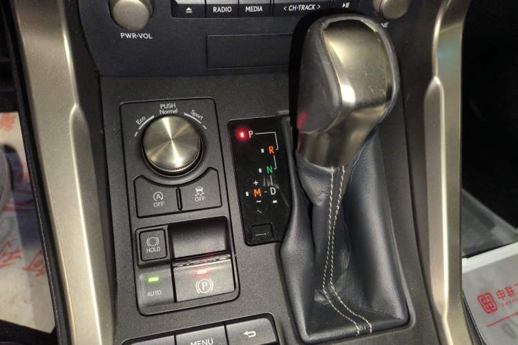 Used Lexus NX 2017 200 All-Wheel Drive Fēngshàng Edition Gear Lever