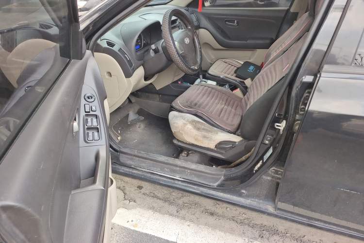 Used Hyundai Celesta 2011 1.6L Automatic Comfort Edition