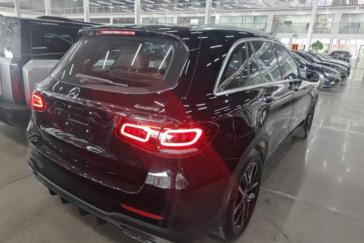 Used Mercedes-Benz GLC 2020 Facelift GLC 260 L 4MATIC Luxury Edition
