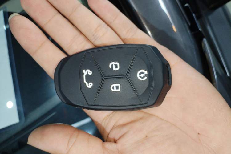 Used Lynk & Co 02 2019 1.5T DCT Two-Wheel Drive Zhaoban Version China VI Standard