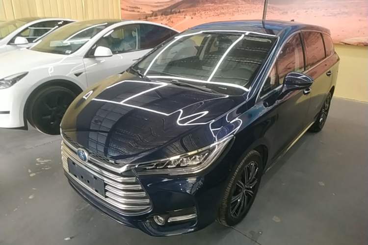 Used BYD Song MAX New Energy 2019 DM 1.5T Smart Connect Advanced 6-Seater China VI Standard
