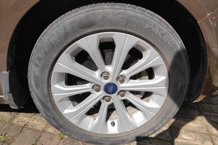 Used Ford Escort 2017 Happiness Edition 1.5L Automatic Fashion Version
