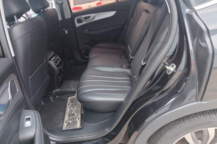 Used Roewe RX5 MAX 2019 300TGI Automatic Smart Cabin Luxury Edition