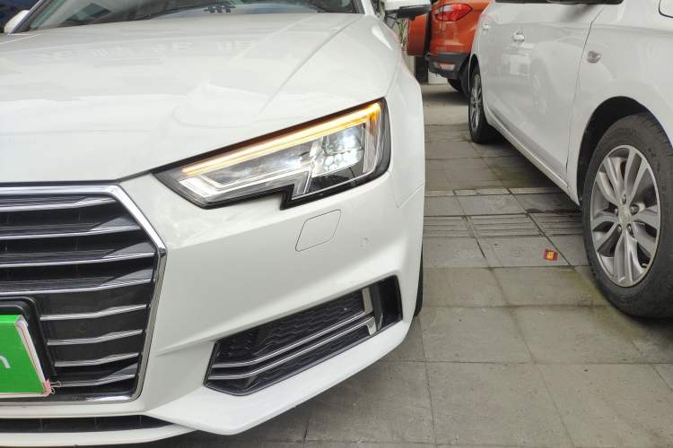 Used Audi A4L 2019 40 TFSI Ambition China VI