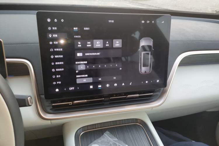 Used Dongfeng eπ eπ008 2024 636Max All-Electric Version 6 Seats