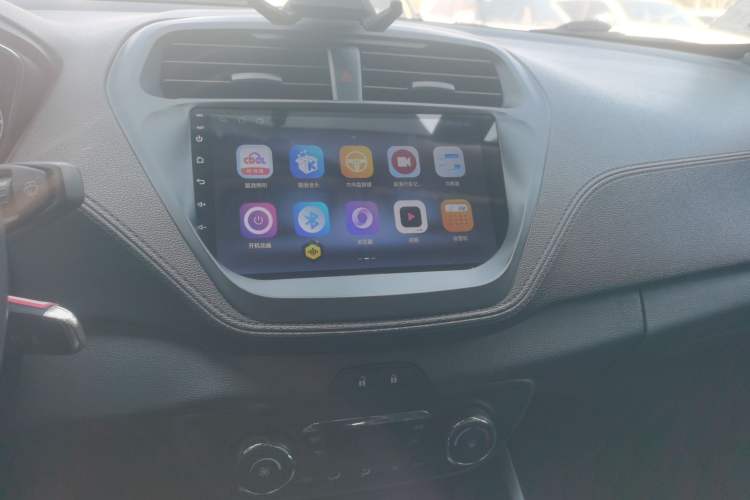 Used Ford Escort 2015 1.5L Automatic Fashion Model