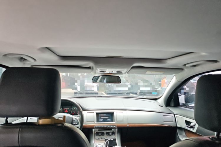 Used Jaguar XF 2015 XF 2.0T 80th Anniversary Collector's Edition