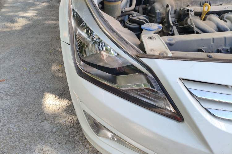 Used Hyundai Verna Ray 2014 1.4L Manual GLX