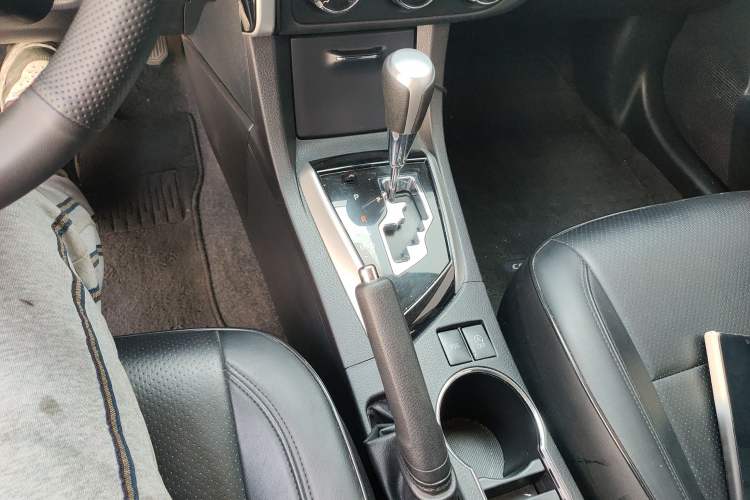 Used Toyota Corolla 2017 Revised Version 1.2T S-CVT GL
