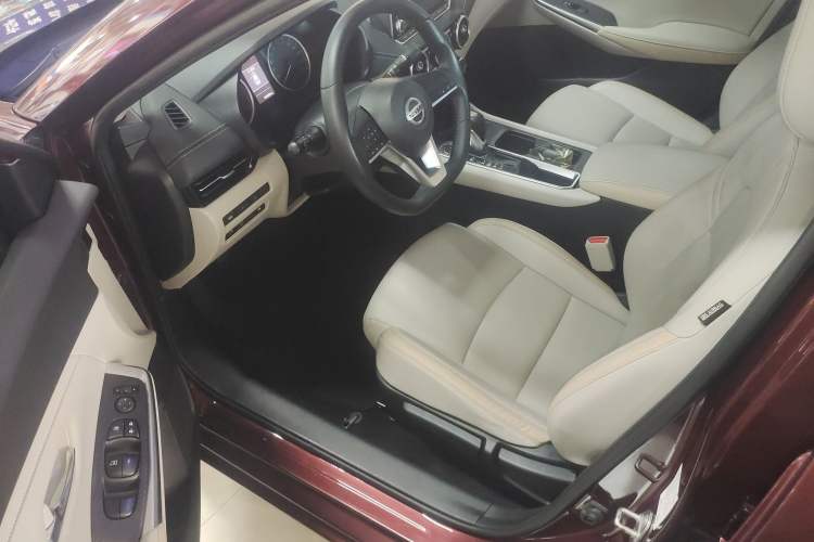 Used Nissan Sylphy 2020 1.6L XL CVT Enjoyment Edition Driver Seat