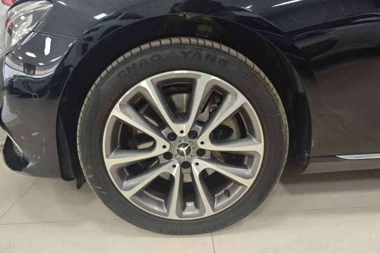 Used Mercedes-Benz E-Class 2018 Facelift E 200 L
