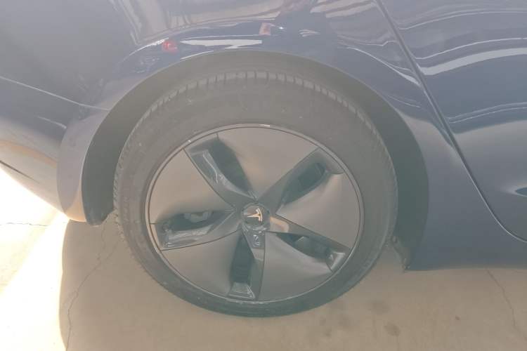 Used Tesla Model 3 2019 Standard Range Rear-Drive Upgraded Version