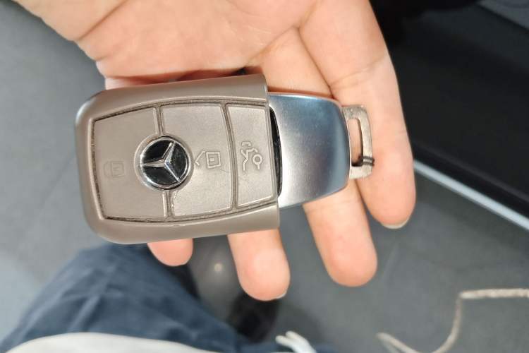 Used Mercedes-Benz E-Class 2020 E 300 L Sporty and Stylish Model Vehicle Key