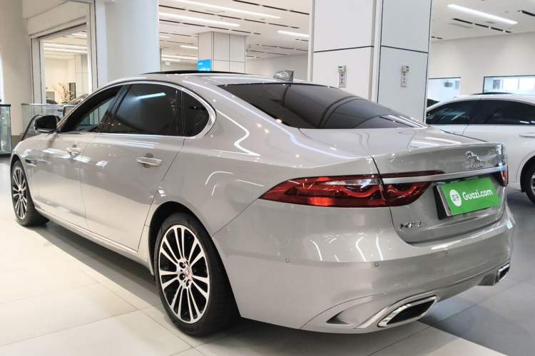 Used Jaguar XFL 2024 2.0T P250 Two-Wheel Drive Prestige Luxury Edition
