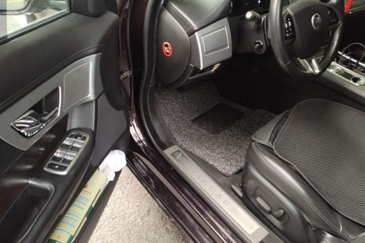 Used Jaguar XF 2013 XF 2.0T Luxury Edition