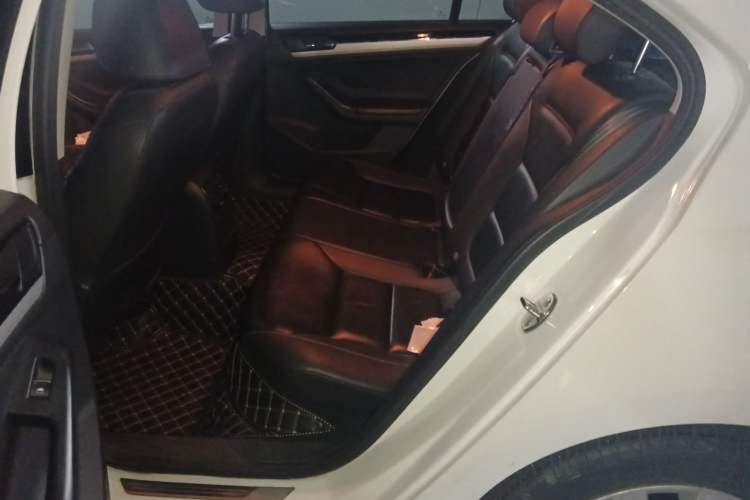 Used Volkswagen Sagitar 2015 1.6L Automatic Comfort Model Left Rear Seat