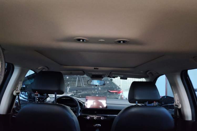 Used Honda Breeze 2023 240TURBO Two-Wheel-Drive Luxury Edition 5 Seats
