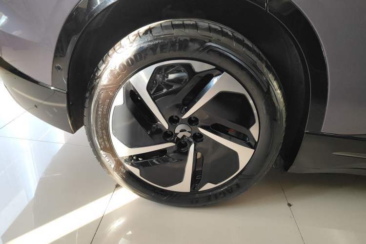 Used Nio EC6 2025 75 kWh