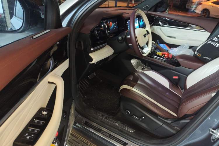 Used Geely Auto Monjaro L 2021 2.0TD DCT EVO Two-Wheel Drive Smart Luxury Version Driver Seat