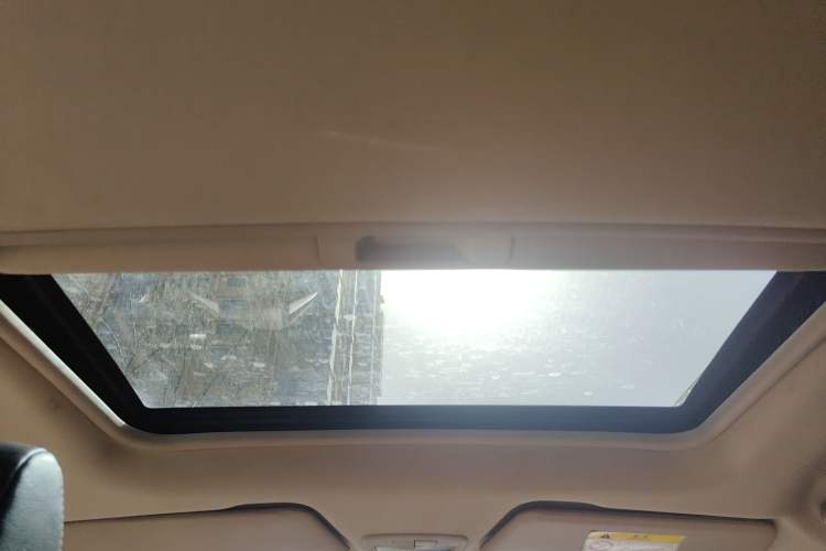 Used Baojun 310W 2017 1.5L Manual Luxury Edition China V