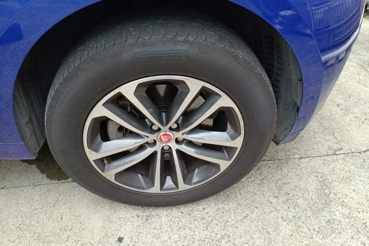 Used Jaguar F-PACE 2018 2.0T All-Wheel Drive R-Sport Sport Edition