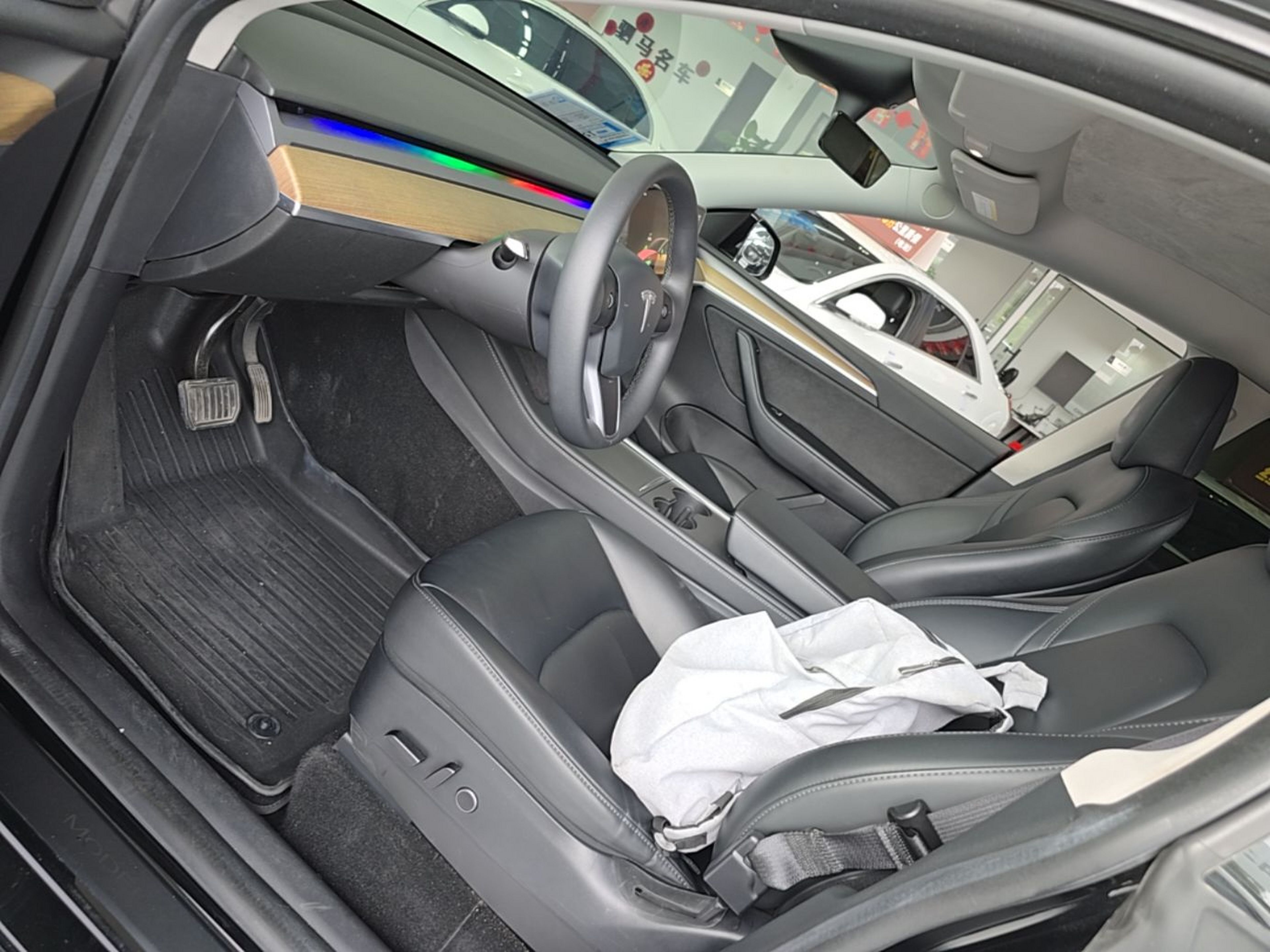 Interior delantero