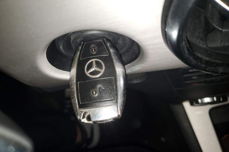 Used Mercedes-Benz GLK-Class 2014 GLK 260 4MATIC Dynamic Model