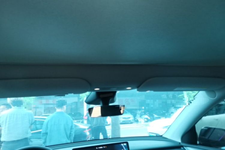 Used Tesla Model Y 2024 Rear-Wheel-Drive Version Headliner