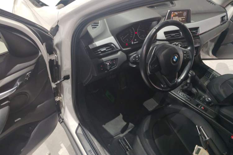 Used BMW X1 2016 sDrive18Li Premium Edition