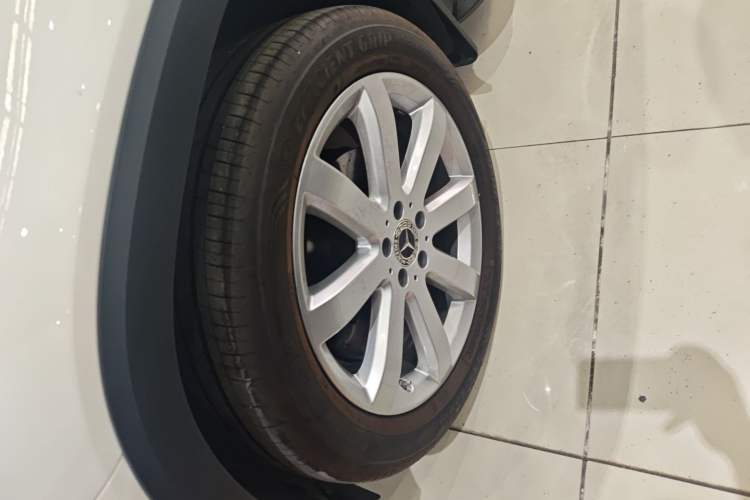 Used Mercedes-Benz GLB 2020 Facelift GLB 200 Fashion Edition
