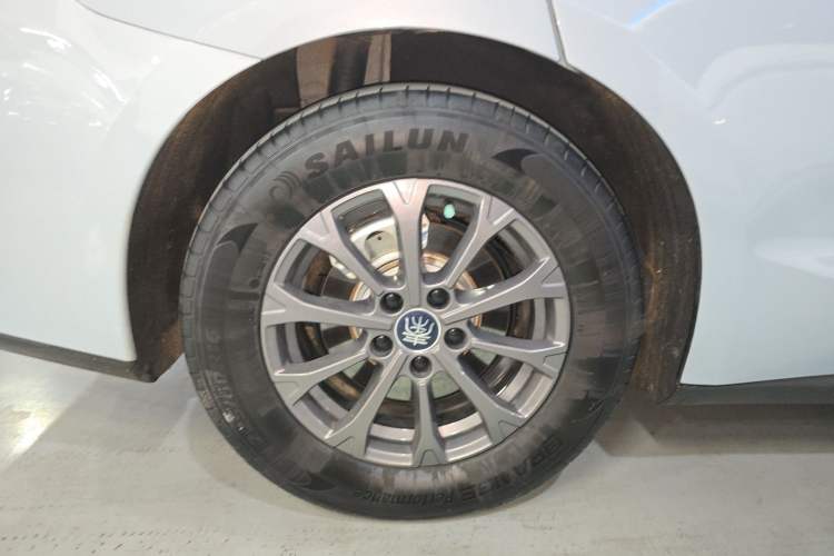 Used BYD Qin L 2024 DM-i 80KM Leading Model