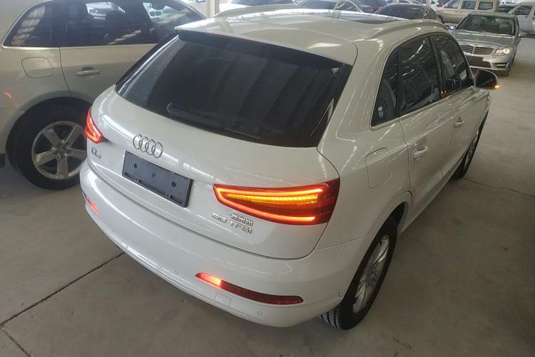 Used Audi Q3 2015 30 TFSI Comfort Model
