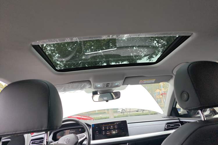 Used Volkswagen Lavida 2023 1.5L Automatic Full-Comfort Edition
