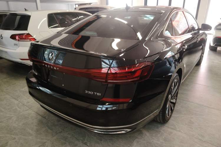 Used Volkswagen Passat 2023 Revised 330TSI Elite Edition Rear Right 45 Deg