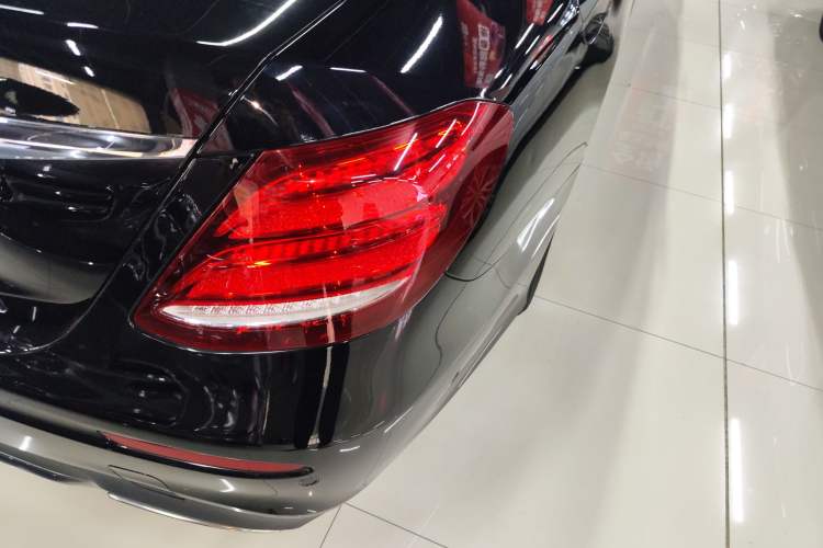 Used Mercedes-Benz E-Class 2018 Restyled E 300 L Sport Luxury Edition
