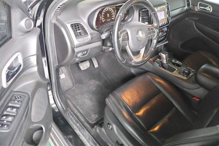 Used Jeep Grand Cherokee 2020 3.0L Professional Navigation Edition