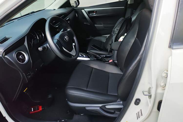 Used Toyota Corolla 2017 Revised Version 1.2T S-CVT GL