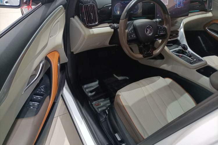 Used BYD Song Pro New Energy 2022 DM-i 110km Flagship Pro Model Driver Seat