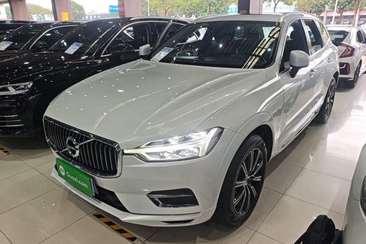 Used Volvo XC60 2020 T5 4x4 Smart Luxury Edition