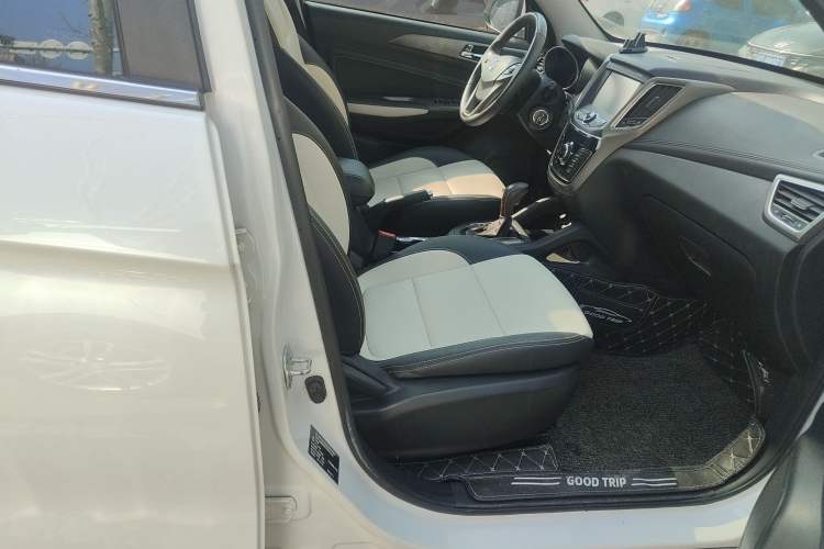 Used Changan CS35 2017 1.6L Automatic Luxury Model