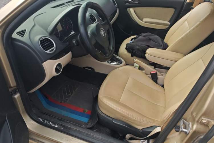 Used Volkswagen Lavida 2011 2.0L Automatic Premium Edition