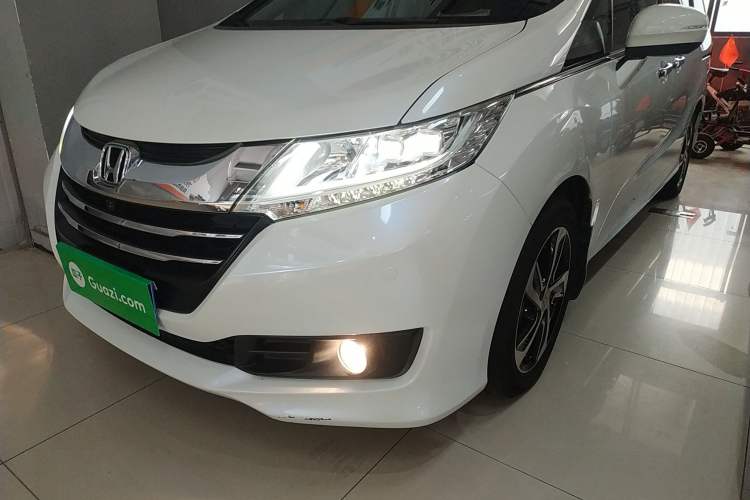 Used Honda Odyssey 2015 2.4L Supreme Edition