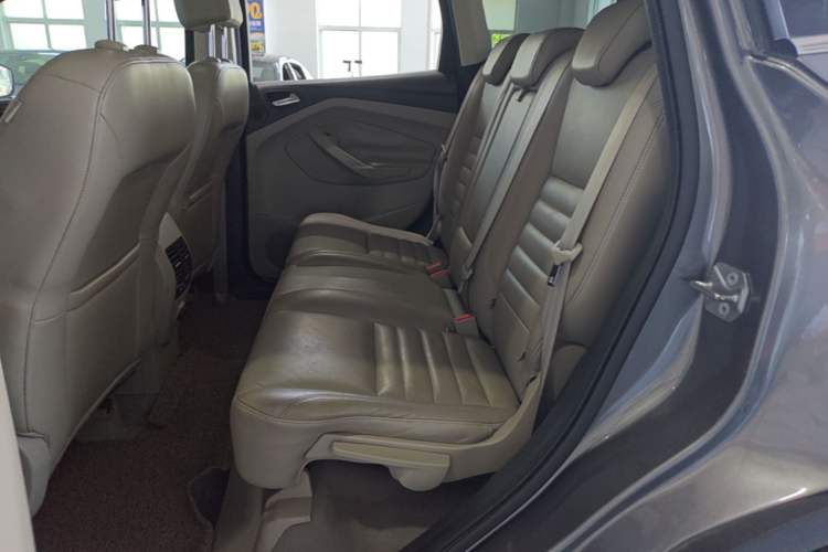 Used Ford Kuga 2013 2.0L GTDi Four-Wheel-Drive Elite Model
